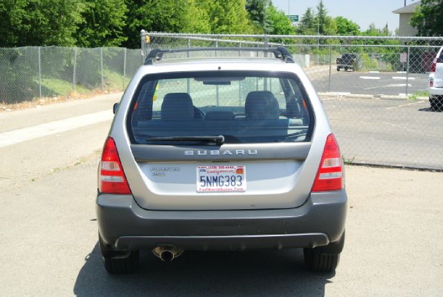 2005 Subaru Forester 4WD Crew Cab Long Box LT3