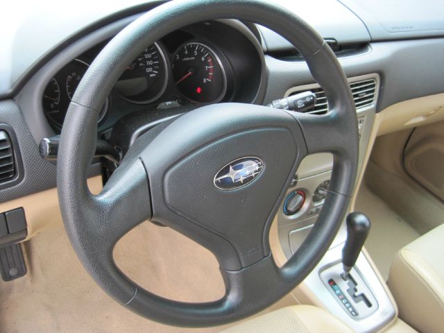 2005 Subaru Forester Lt1,crew,bucket Seats