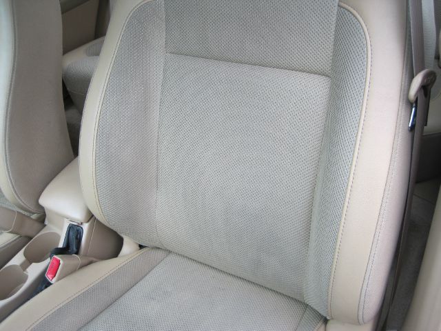 2005 Subaru Forester Lt1,crew,bucket Seats