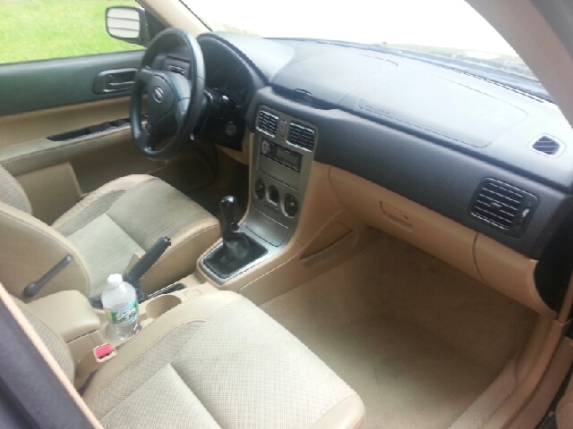 2005 Subaru Forester Lt1,crew,bucket Seats