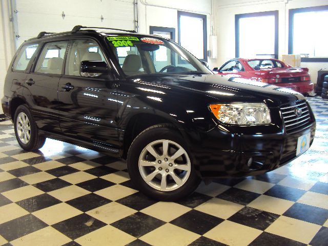 2006 Subaru Forester 2500hd 4x4 W/ Plow System