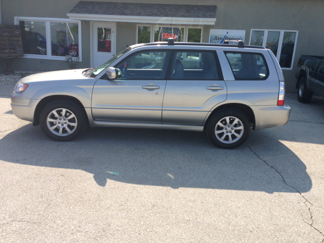 2007 Subaru Forester 2500hd 4x4 W/ Plow System