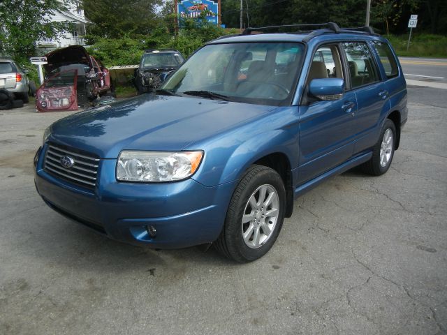 2007 Subaru Forester 2500hd 4x4 W/ Plow System