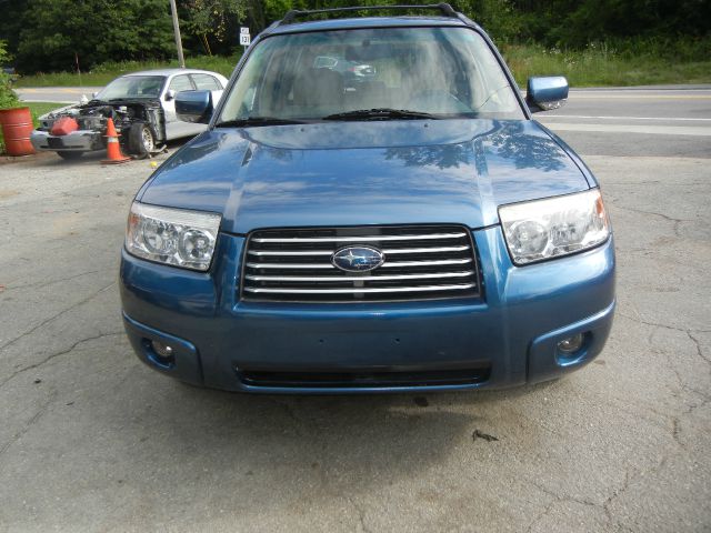 2007 Subaru Forester 2500hd 4x4 W/ Plow System