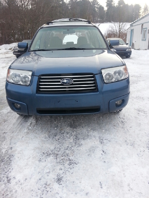 2007 Subaru Forester 2500hd 4x4 W/ Plow System