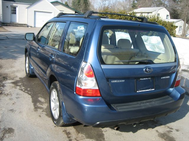 2007 Subaru Forester 2500hd 4x4 W/ Plow System