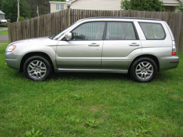 2007 Subaru Forester Crew Cab Amarillo 4X4