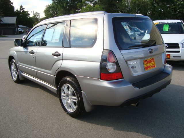 2008 Subaru Forester Hatchback GS 5-spd