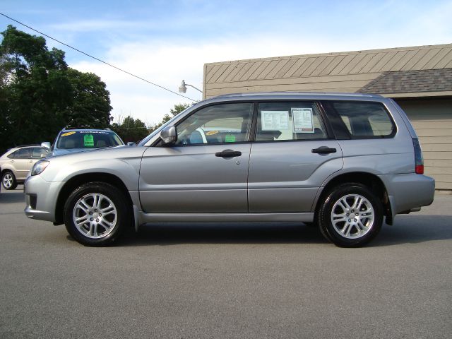 2008 Subaru Forester Hatchback GS 5-spd
