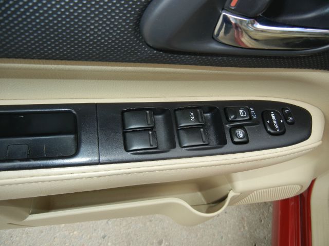 2008 Subaru Forester 2500hd 4x4 W/ Plow System