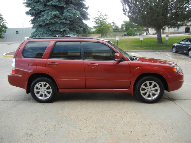 2008 Subaru Forester 2500hd 4x4 W/ Plow System