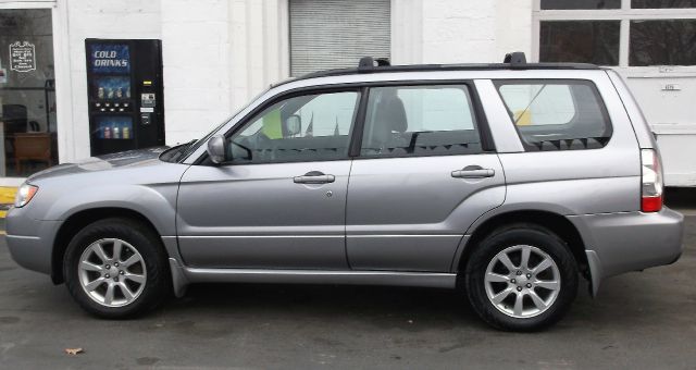 2008 Subaru Forester 2500hd 4x4 W/ Plow System