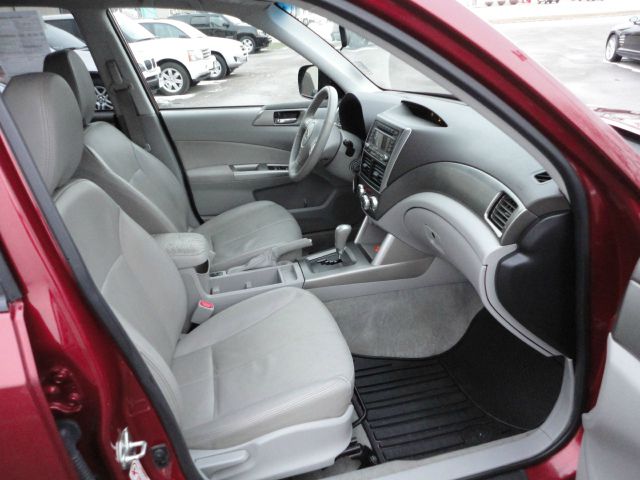 2010 Subaru Forester 2dr 2.5L PZEV