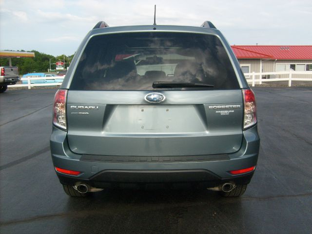 2010 Subaru Forester 2dr 2.5L PZEV