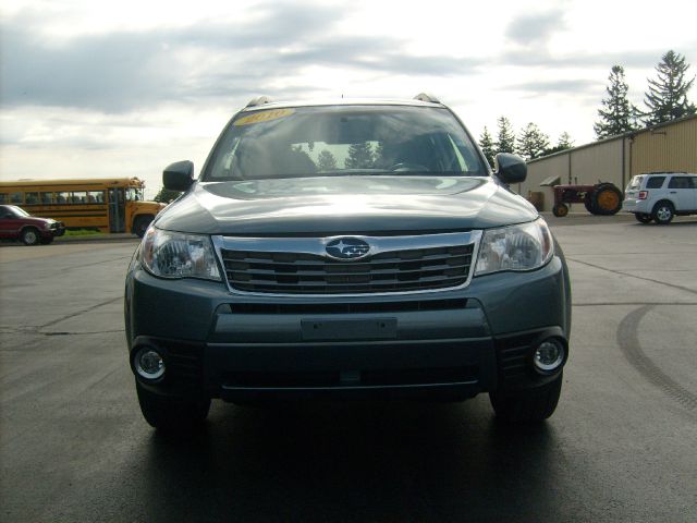 2010 Subaru Forester 2dr 2.5L PZEV