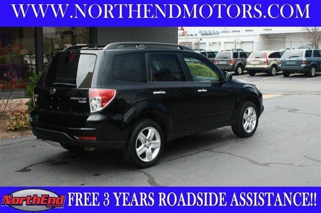 2010 Subaru Forester 2500hd 4x4 W/ Plow System