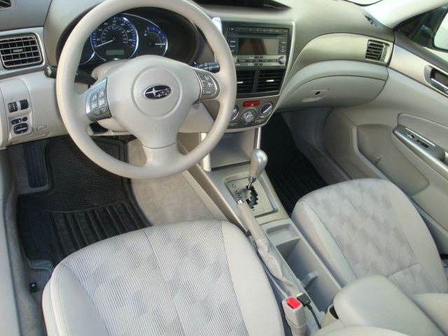 2010 Subaru Forester 2500hd 4x4 W/ Plow System