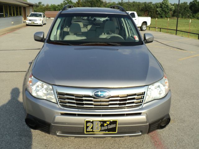 2010 Subaru Forester 2500hd 4x4 W/ Plow System
