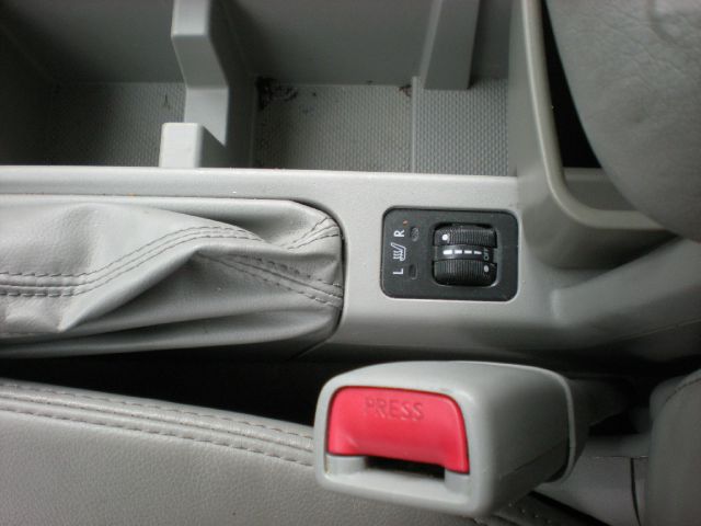 2010 Subaru Forester 2dr 2.5L PZEV