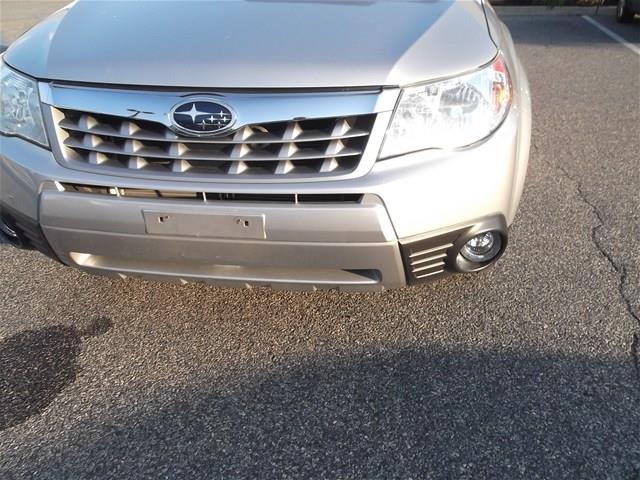 2011 Subaru Forester 2500hd 4x4 W/ Plow System