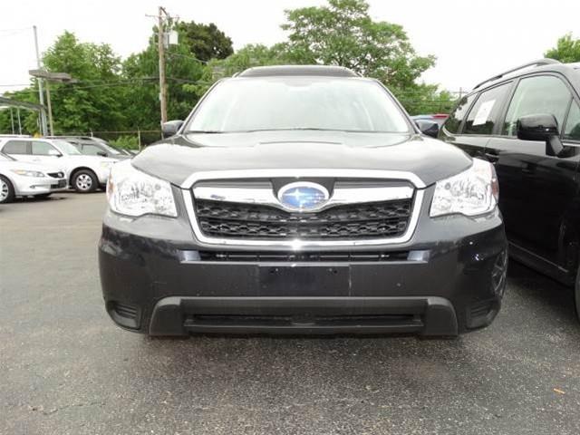 2015 Subaru Forester Ford F250 FX4 Lariat