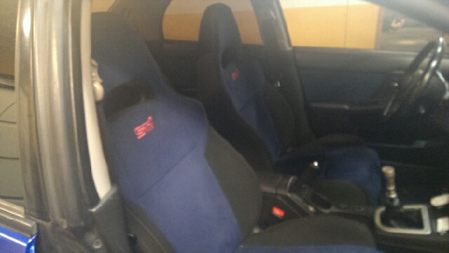 2004 Subaru Impreza 4dr Sdn 3.0L CVT