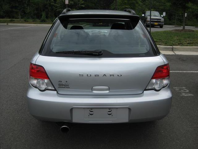 2004 Subaru Impreza 2WD King Cab SWB SE FFV