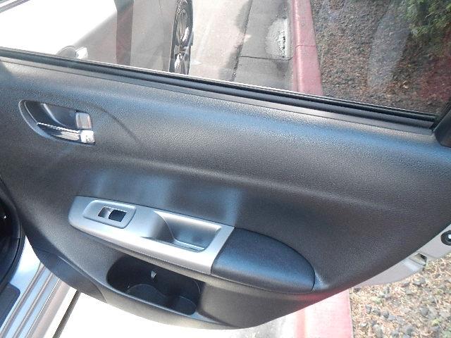 2009 Subaru Impreza Lariat -4x4 - E. Cab