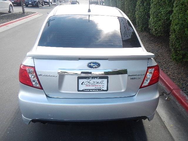2009 Subaru Impreza Lariat -4x4 - E. Cab