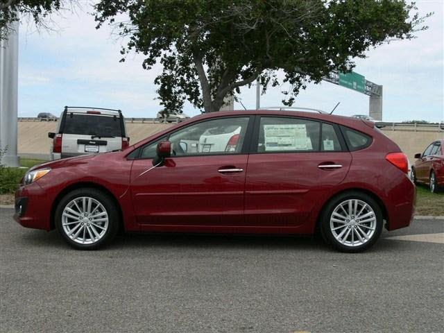 2013 Subaru Impreza Base Ext Cab Dually