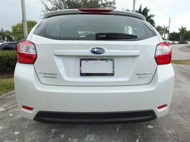 2013 Subaru Impreza Base Ext Cab Dually