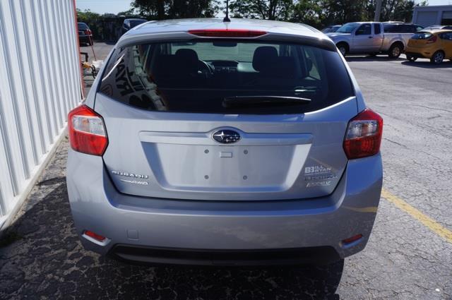 2013 Subaru Impreza Base Ext Cab Dually