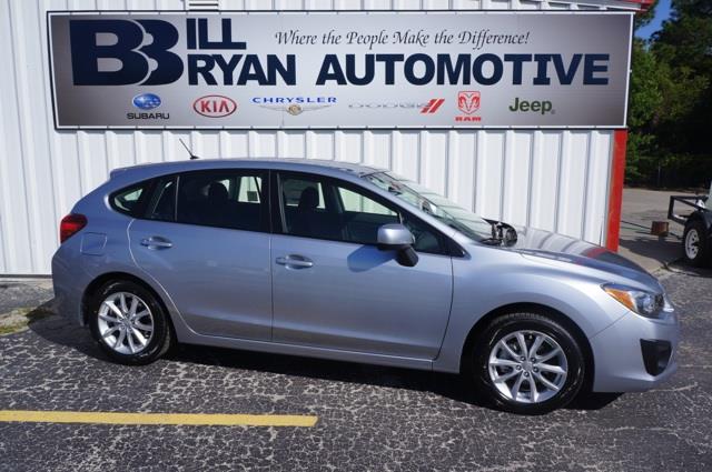 2013 Subaru Impreza Base Ext Cab Dually