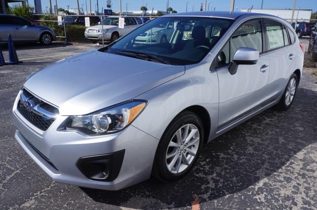 2013 Subaru Impreza Base Ext Cab Dually