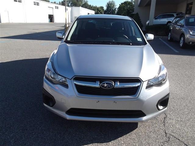 2013 Subaru Impreza Base Ext Cab Dually