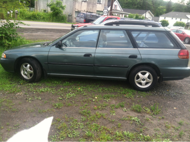 1995 Subaru Legacy Lariat Crew Cab 4WD DRW