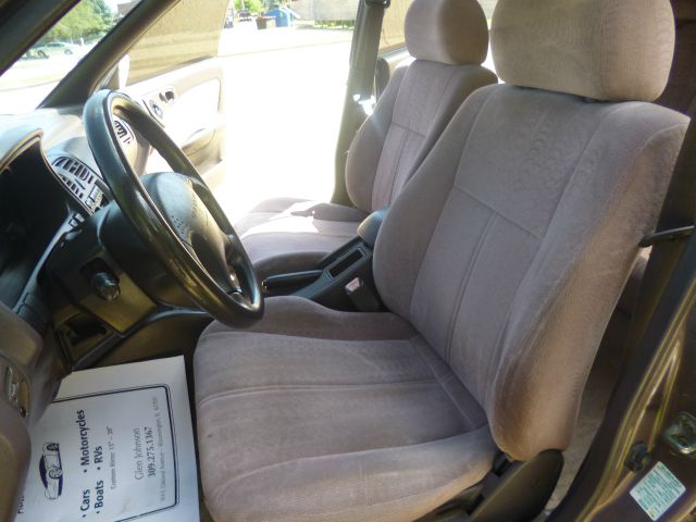 1996 Subaru Legacy Lariat Crew Cab 4WD DRW