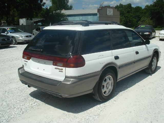 1997 Subaru Legacy Panel LS