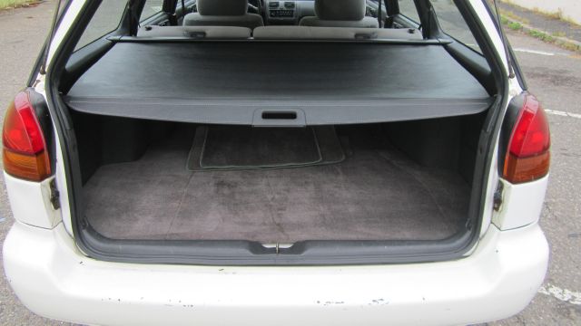 1997 Subaru Legacy Panel LS