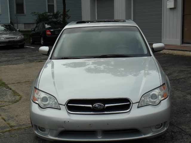 2006 Subaru Legacy LTZ 4X4 (marshalltown)