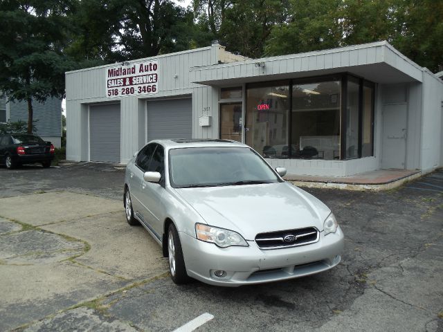 2006 Subaru Legacy LTZ 4X4 (marshalltown)