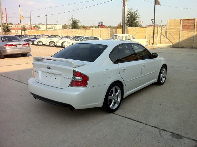 2006 Subaru Legacy LTZ 4X4 (marshalltown)