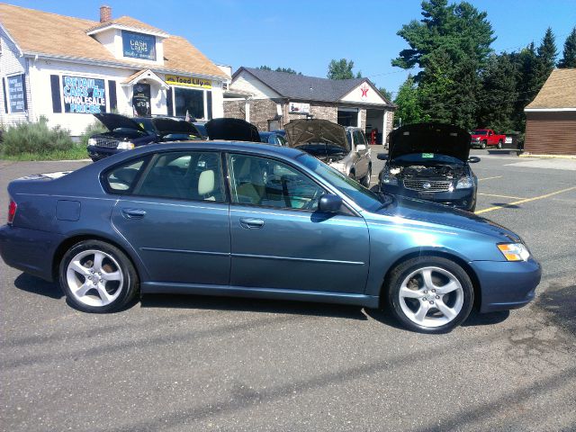 2006 Subaru Legacy LTZ 4X4 (marshalltown)