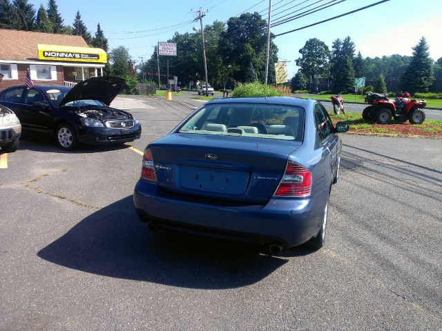 2006 Subaru Legacy LTZ 4X4 (marshalltown)