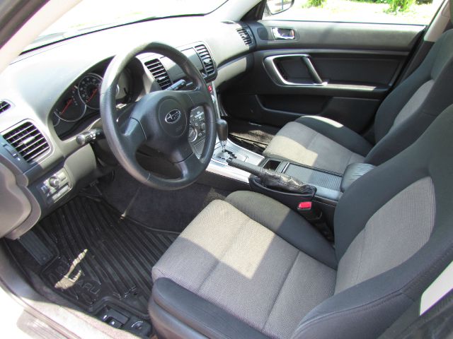 2007 Subaru Legacy LS Extended Cab 2WD AT