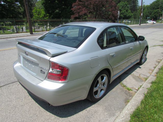 2007 Subaru Legacy LS Extended Cab 2WD AT