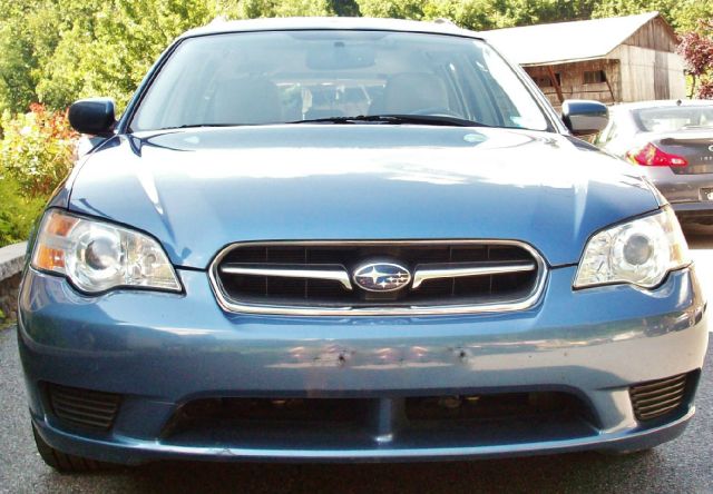 2007 Subaru Legacy LS Extended Cab 2WD AT