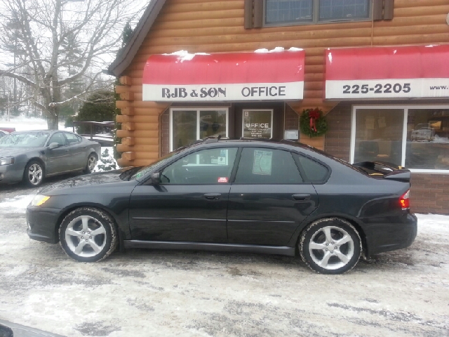 2008 Subaru Legacy LTZ 4X4 (marshalltown)