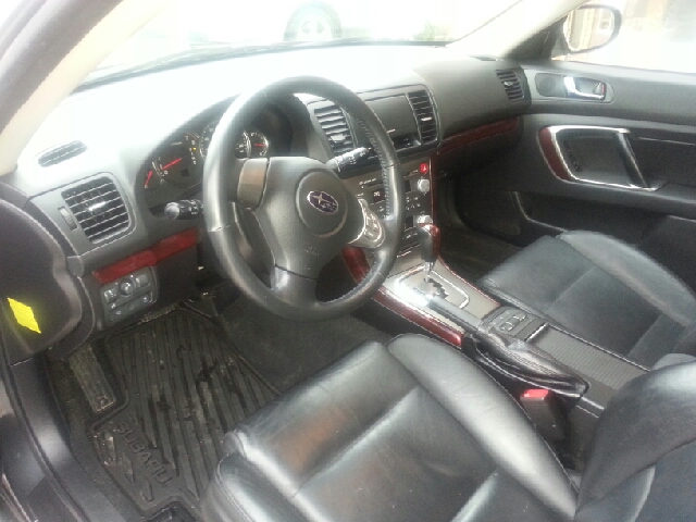 2008 Subaru Legacy LTZ 4X4 (marshalltown)