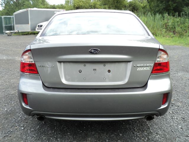 2009 Subaru Legacy LTZ 4X4 (marshalltown)